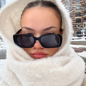 Meet your Posher, Madison